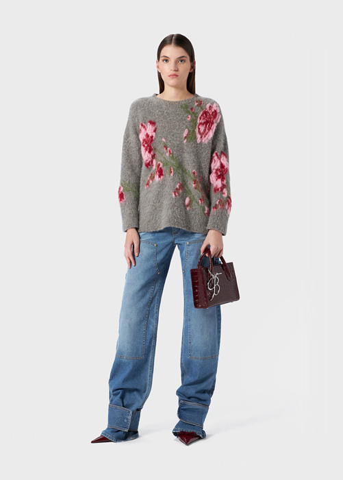 SWEATER WITH JACQUARD ROSES