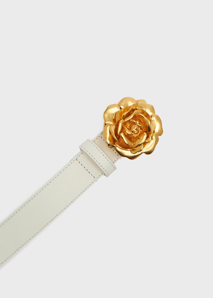Leather belt with rose decoration